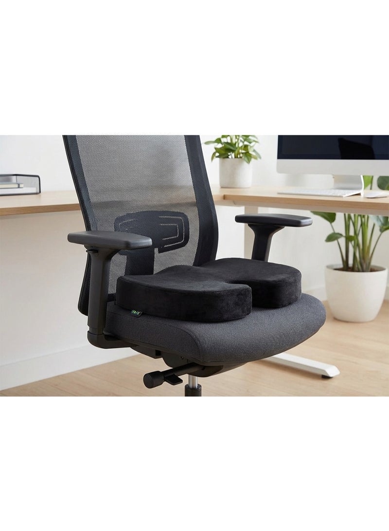 Max Comfort A medical-grade, hollow fistula seat made of high-density American foam provides consistent comfort and ideal support for extended periods of daily sitting. - Image 4
